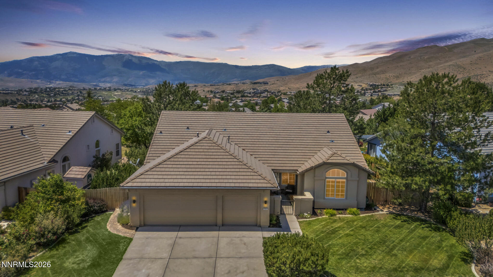 24-web-or-mls-2761-sunline-dr
