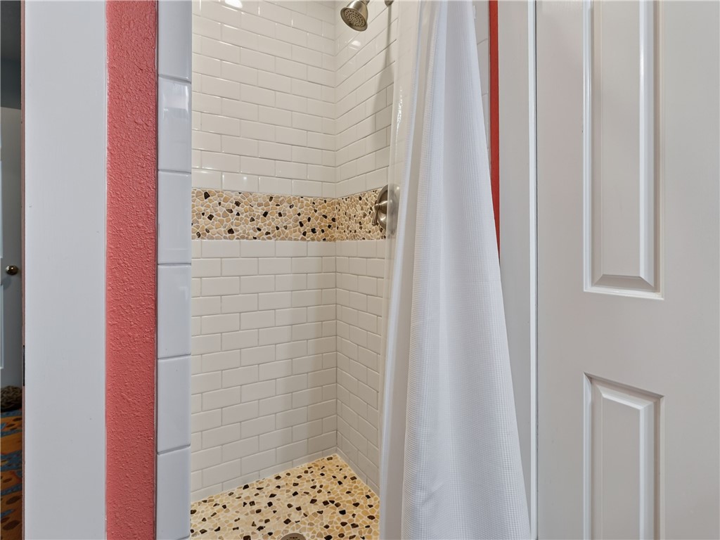 20 Flamingo Road Rockport, TX 78382 - Photo 22 of 48 Gallery Image 22