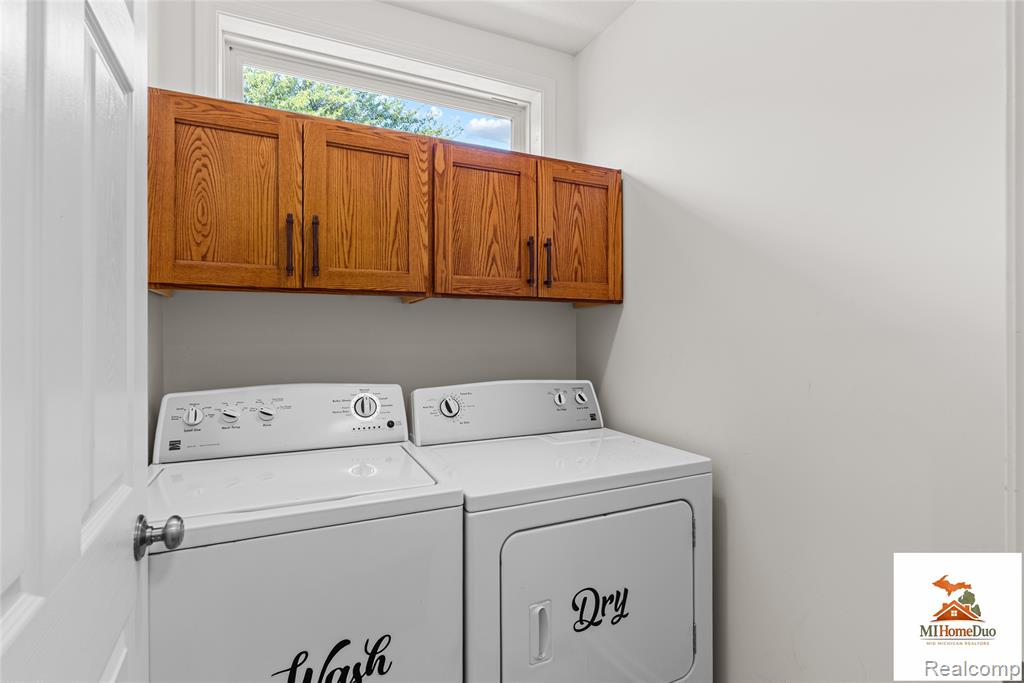 8110 Middleton Road Corunna, MI 48817 - Photo 18 of 47
