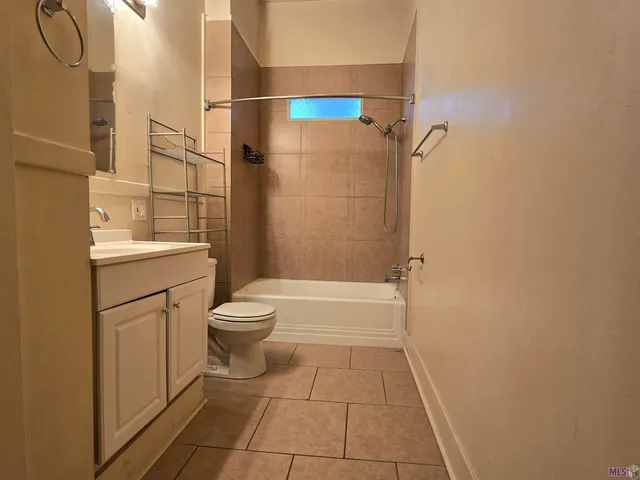 $1,100 | 415 Europe Street, Unit 3, Baton Rouge, LA 70802