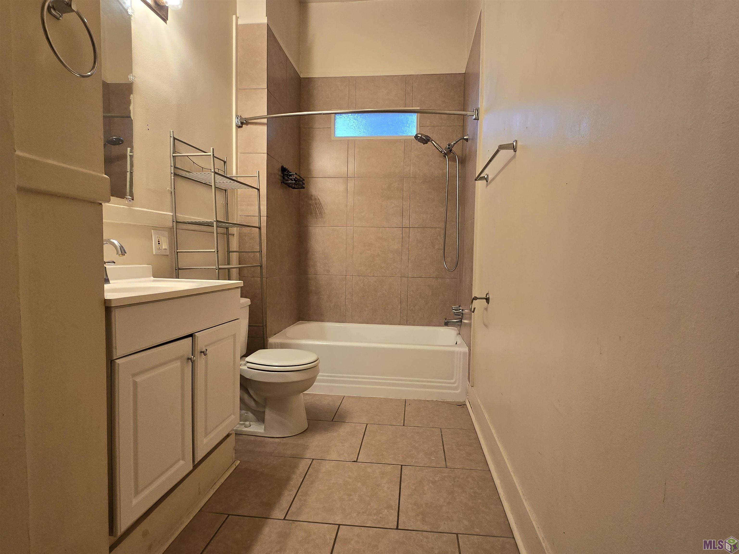 415 Europe Street, Unit 3 Baton Rouge, LA 70802 - Photo 3 of 7