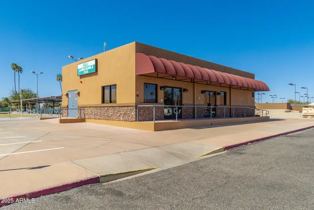 $265,000 | 17819 North Del Webb Boulevard, Sun City, AZ 85373