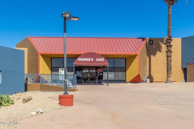 $265,000 | 17819 North Del Webb Boulevard, Sun City, AZ 85373