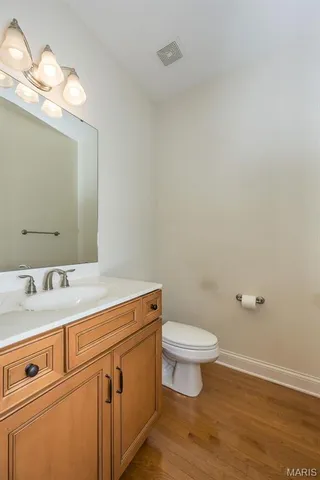 $650,000 | 719 Clayton Corners Drive, Ballwin, MO 63011