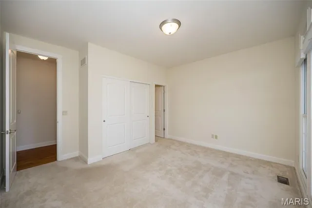 $650,000 | 719 Clayton Corners Drive, Ballwin, MO 63011