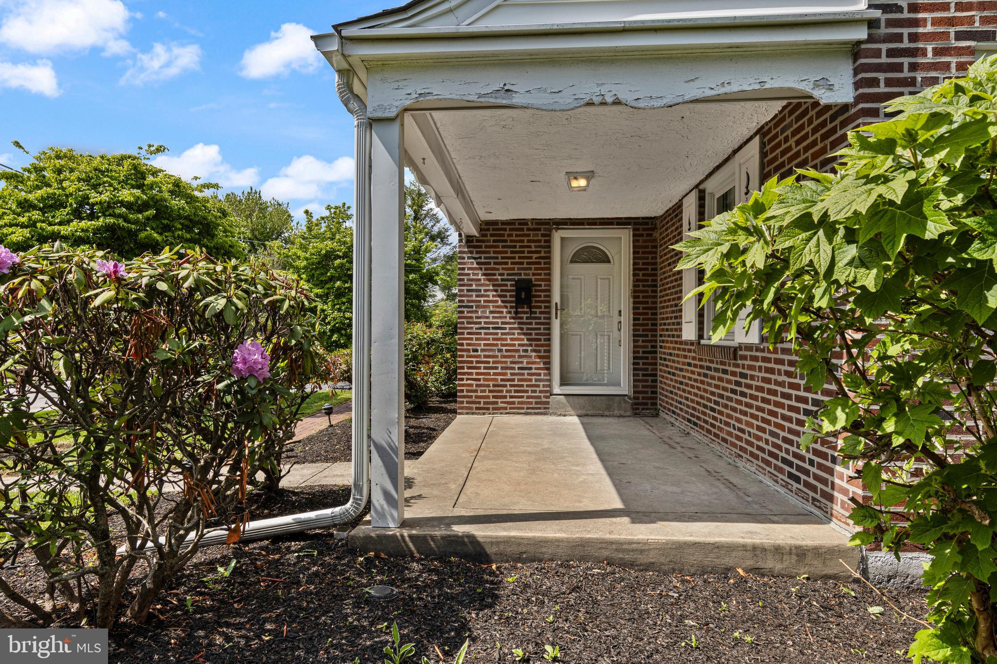 251 School Lane Springfield, PA 19064 - Photo 5 of 49