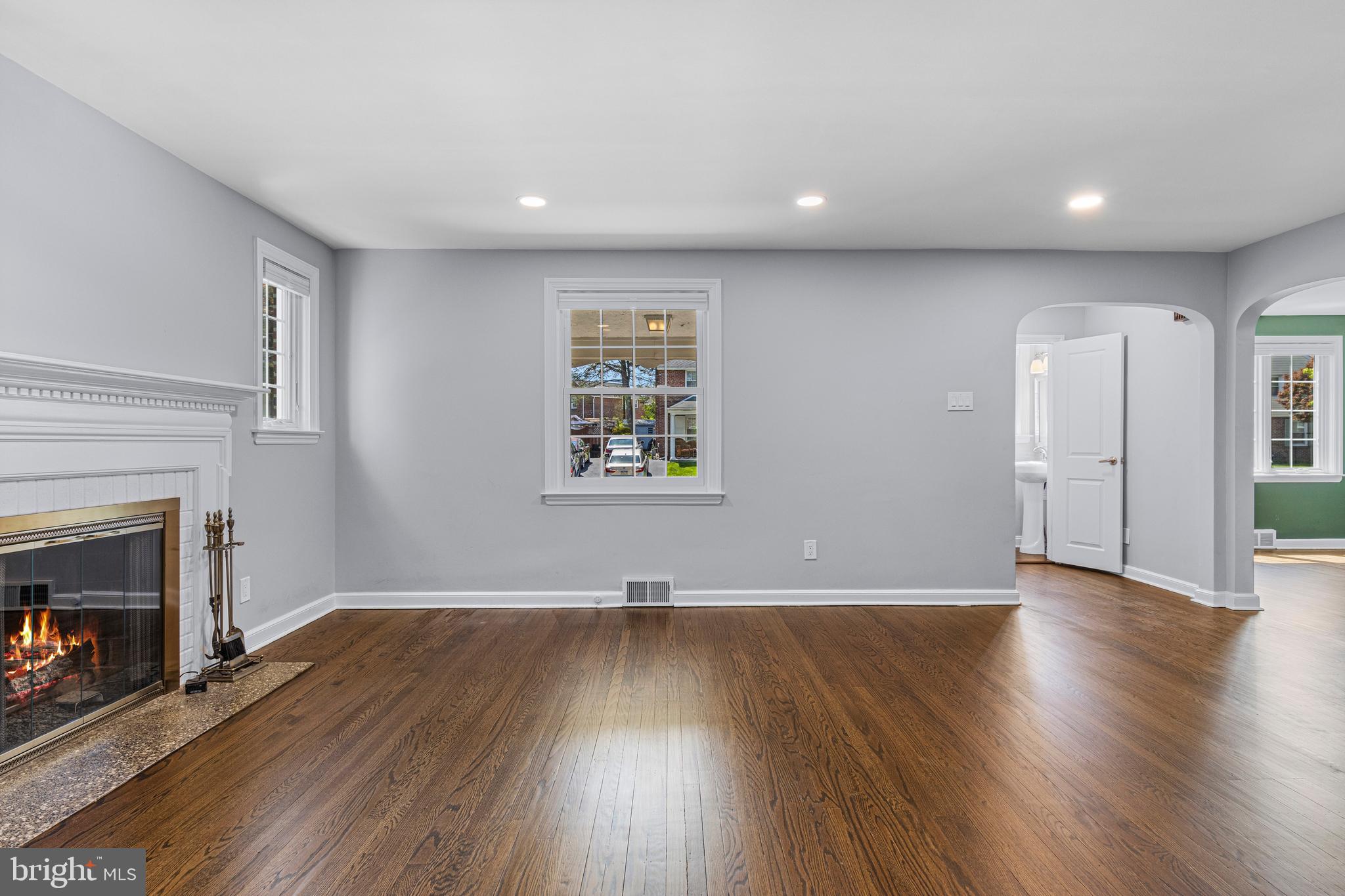 251 School Lane Springfield, PA 19064 - Photo 10 of 49