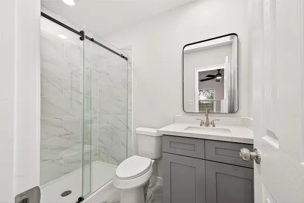 $2,200 | 13442 Greenway Drive, Sugar Land, TX 77498