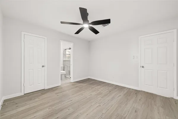 $2,200 | 13442 Greenway Drive, Sugar Land, TX 77498