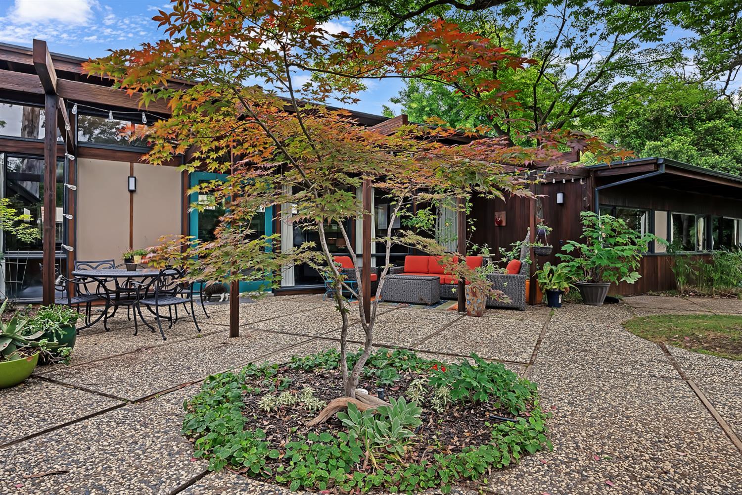 2 Parkside Drive Davis, CA 95616 - Photo 6 of 37