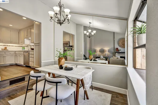 $875,000 | 4374 Valley Avenue, Unit D1, Pleasanton, CA 94566