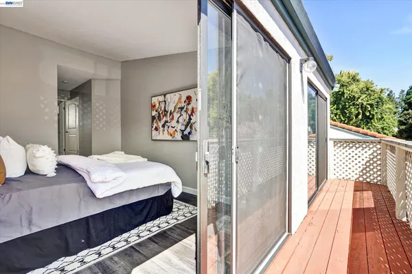 $875,000 | 4374 Valley Avenue, Unit D1, Pleasanton, CA 94566