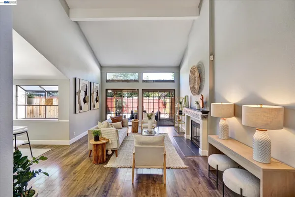 $875,000 | 4374 Valley Avenue, Unit D1, Pleasanton, CA 94566