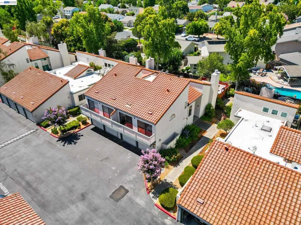 $875,000 | 4374 Valley Avenue, Unit D1, Pleasanton, CA 94566