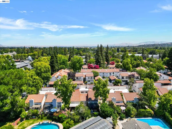 $875,000 | 4374 Valley Avenue, Unit D1, Pleasanton, CA 94566
