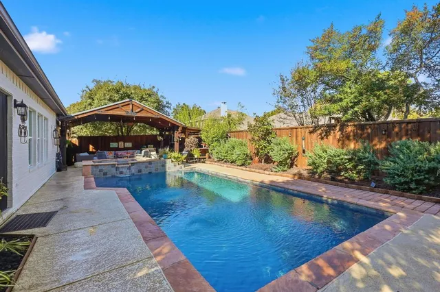 $575,000 | 2708 Timberhill Drive, Flower Mound, TX 75028