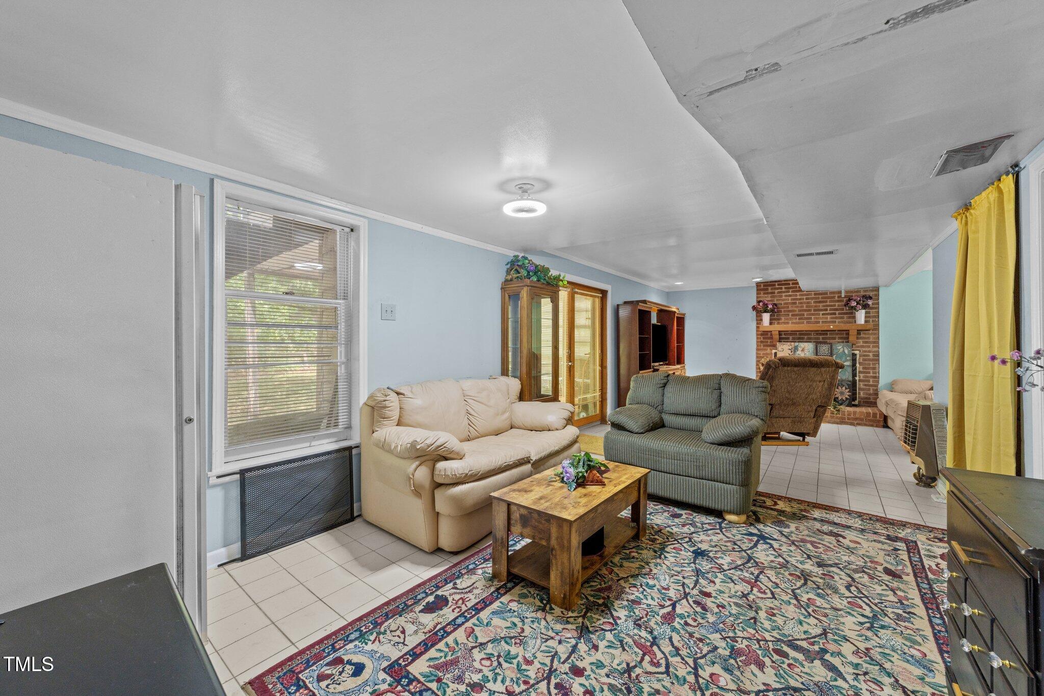 820 Nuttree Place Raleigh, NC 27606 - Photo 16 of 30 27-web-or-mls-3D5A6431