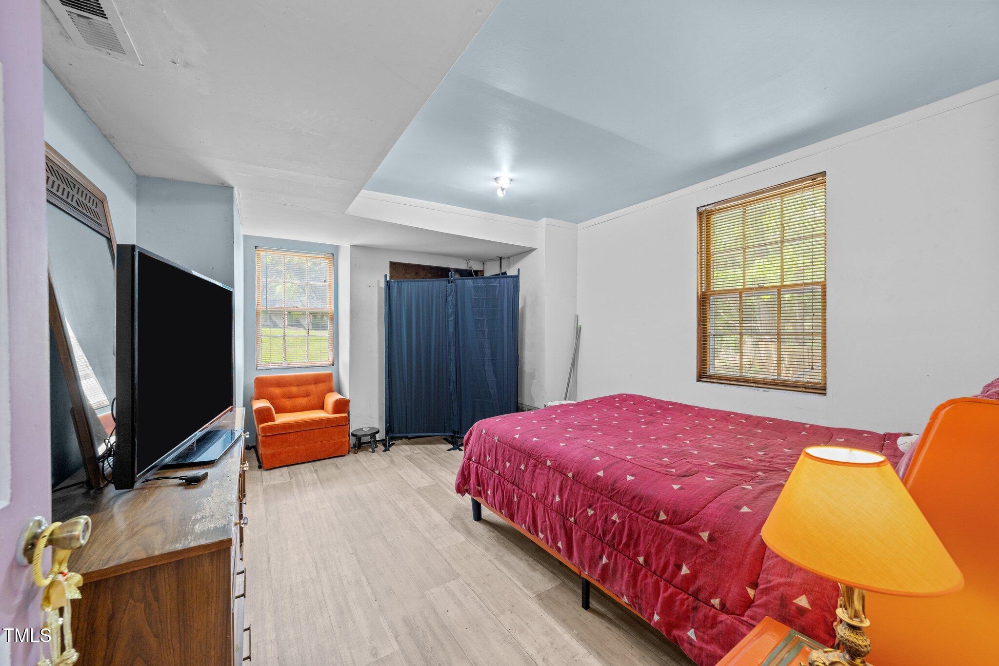 820 Nuttree Place Raleigh, NC 27606 - Photo 21 of 30 25-web-or-mls-3D5A6425