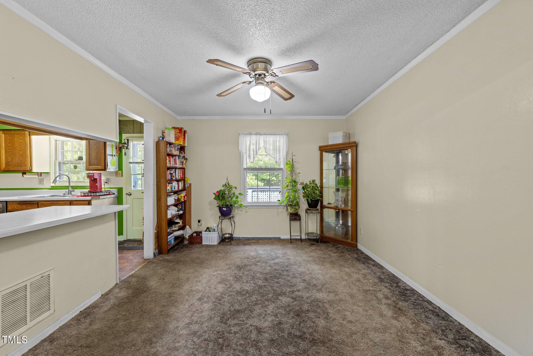 820 Nuttree Place Raleigh, NC 27606 - Photo 5 of 30 7-web-or-mls-3D5A6371