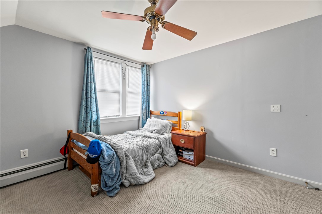 381 Maple Avenue Barrington, RI 02806 - Photo 17 of 19