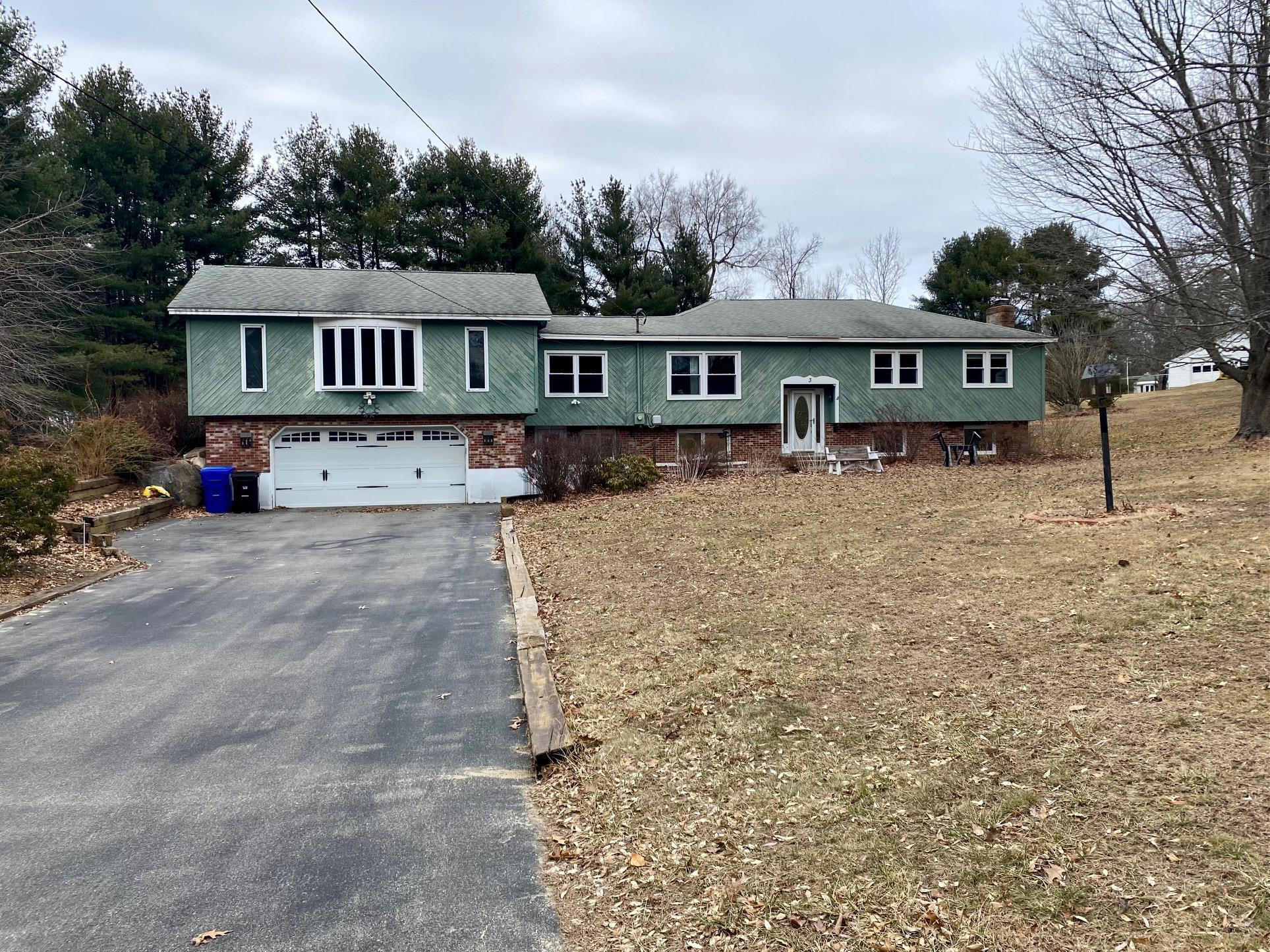 3 Stable Road Hudson, NH 03051 - Photo 24 of 27