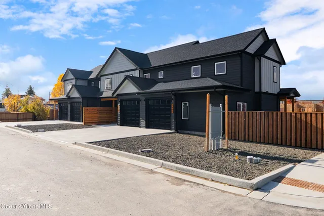 $475,000 | 1683 Onyx Court, Sandpoint, ID 83864