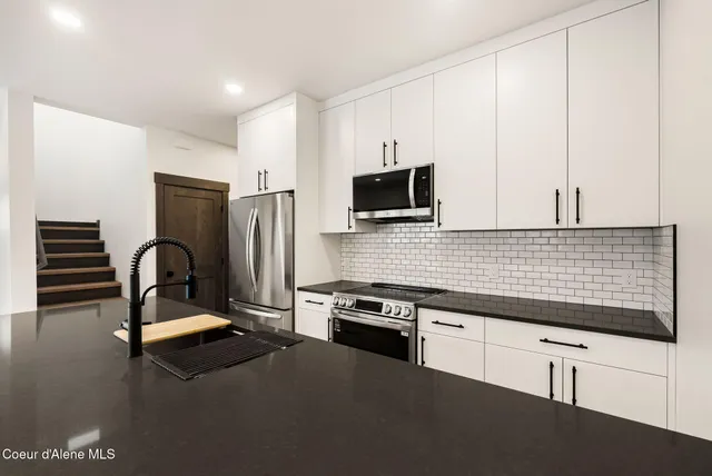 $475,000 | 1683 Onyx Court, Sandpoint, ID 83864