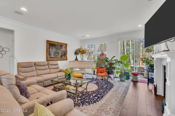 $700,000 | 25 Lily Pond Court, Howell, NJ 07731