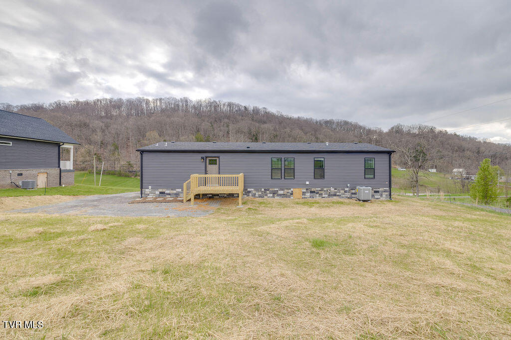 1565 Rheatown Road Chuckey, TN 37641 - Photo 33 of 43 033