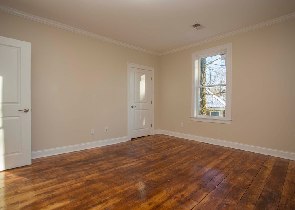 28 Mercer Road Needham, MA 02494 - Photo 14 of 26