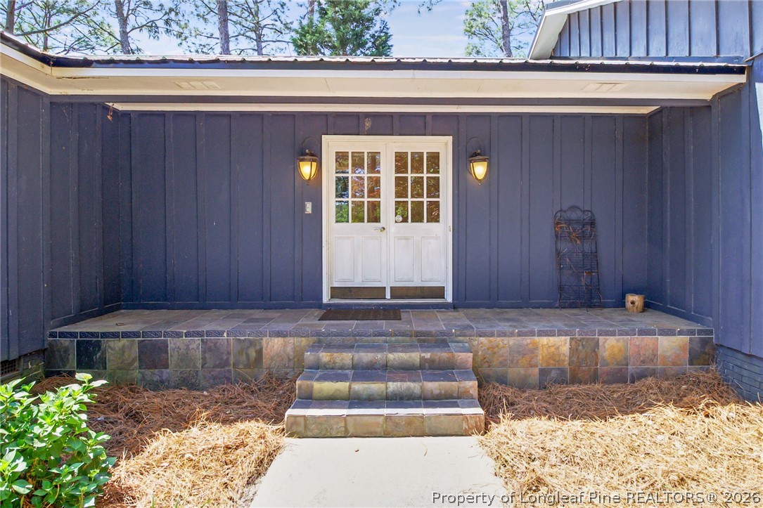 5605 MacGregor Court Fayetteville, NC 28304 - Photo 3 of 49 a view of entrance gate of a house