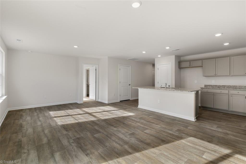 507 Oak Summit Road, Unit 9 Winston-Salem, NC 27105 - Photo 7 of 23 Gallery Image 7