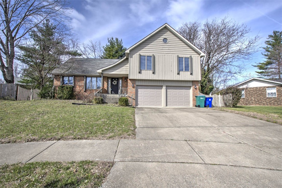 1225 West Pineview Court Decatur, IL 62526 - Photo 7 of 36 Gallery Image 7