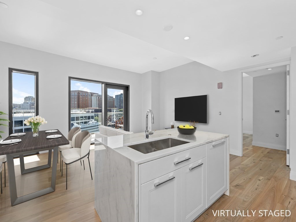 300 Pier 4 Blvd., Unit 7K Boston, MA 02210 - Photo 3 of 23