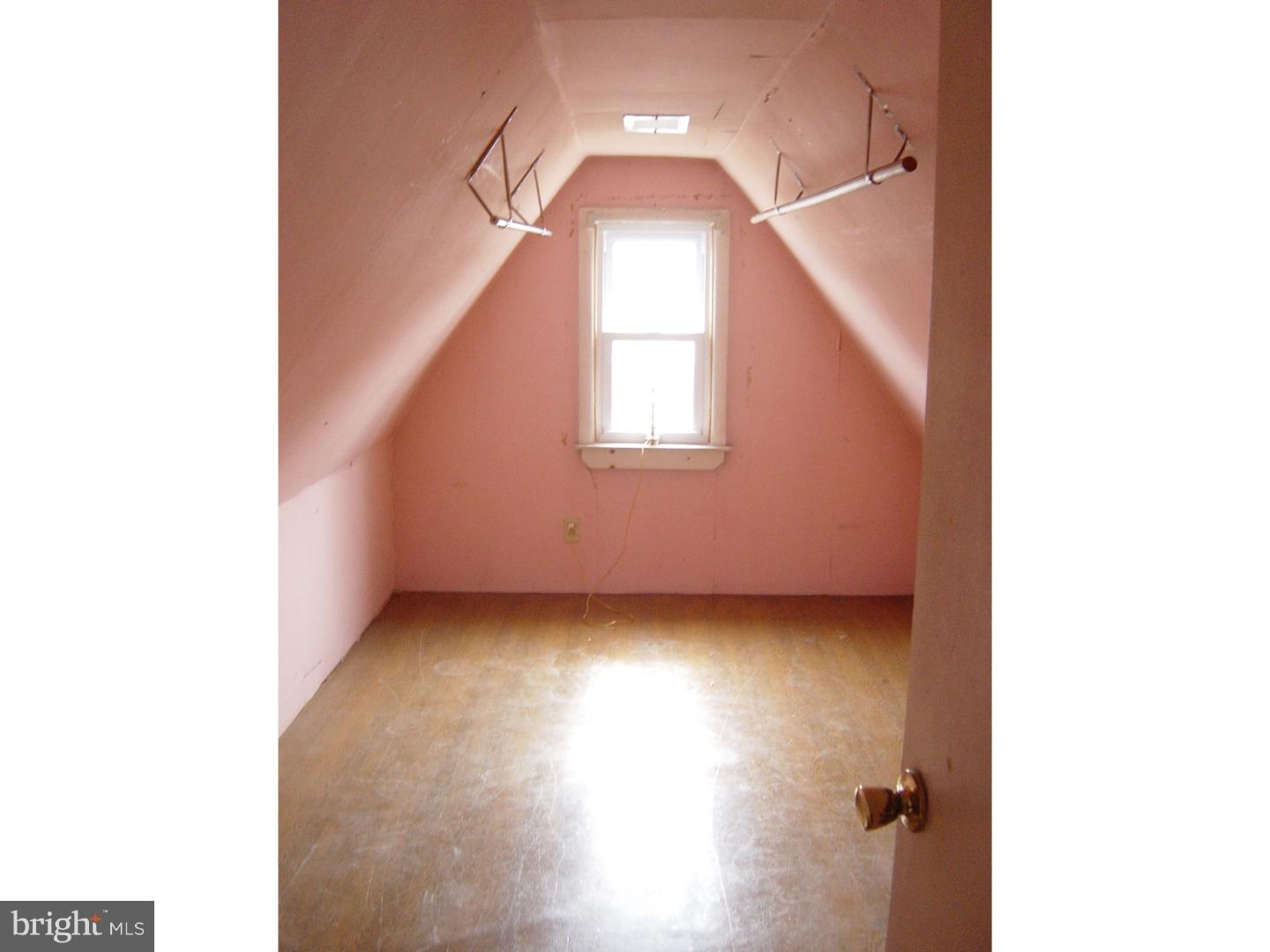 4435 Aberdale Road Philadelphia, PA 19136 - Photo 19 of 25