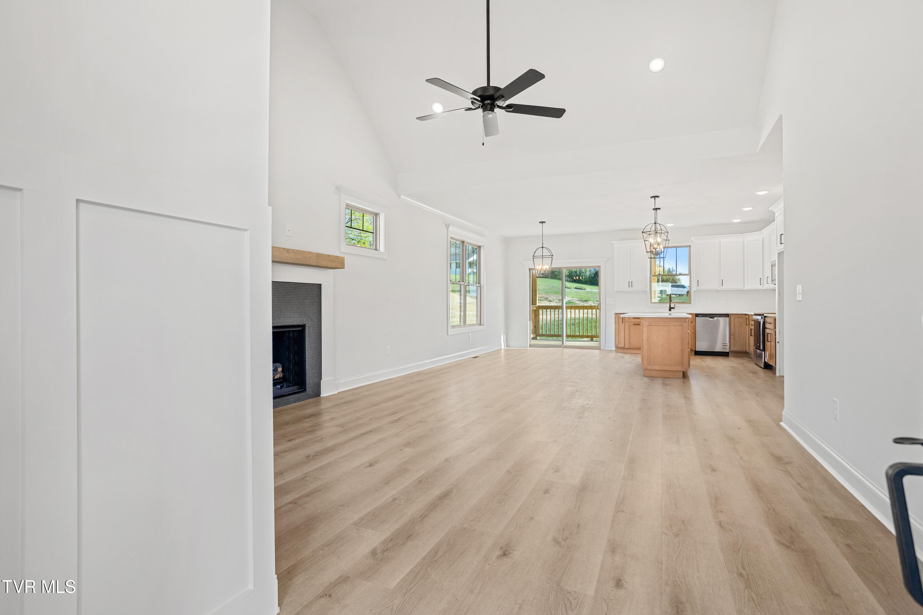 756 Tavern Hill Road Jonesborough, TN 37659 - Photo 40 of 41 756 Open floor plan