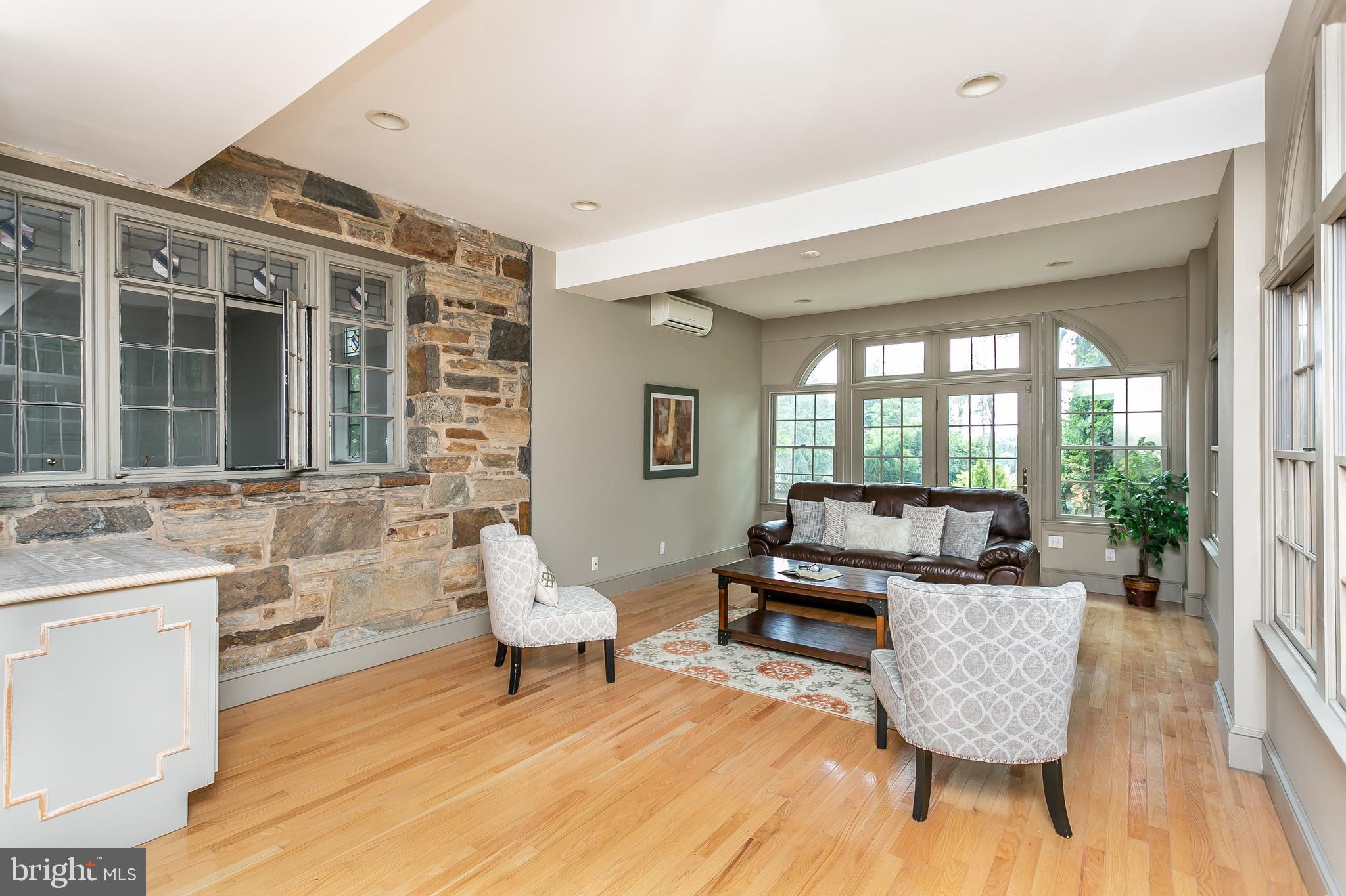4 Springbriar Lane Baltimore, MD 21208 - Photo 12 of 64 Gallery Image 12