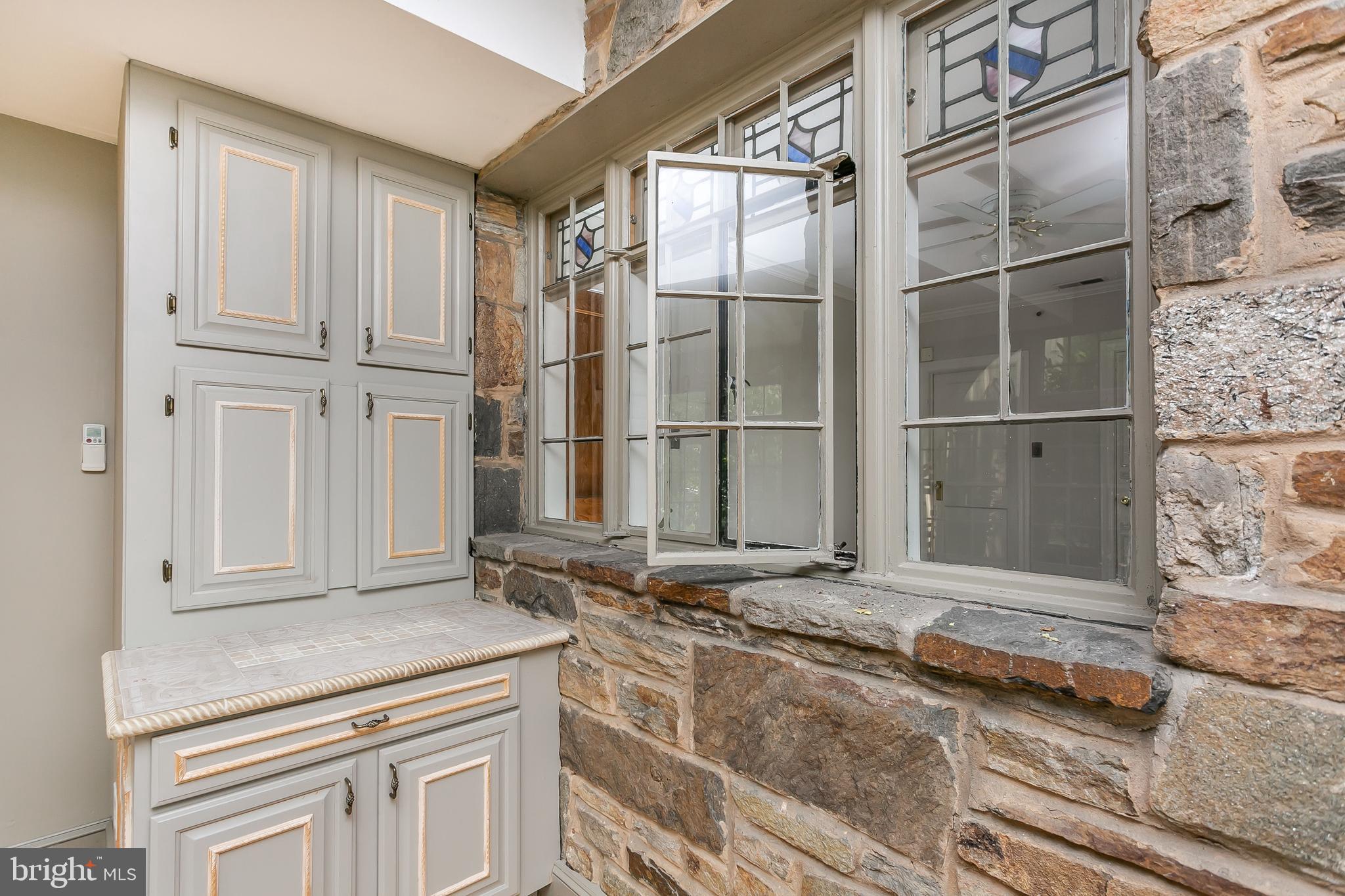 4 Springbriar Lane Baltimore, MD 21208 - Photo 16 of 64 Gallery Image 16