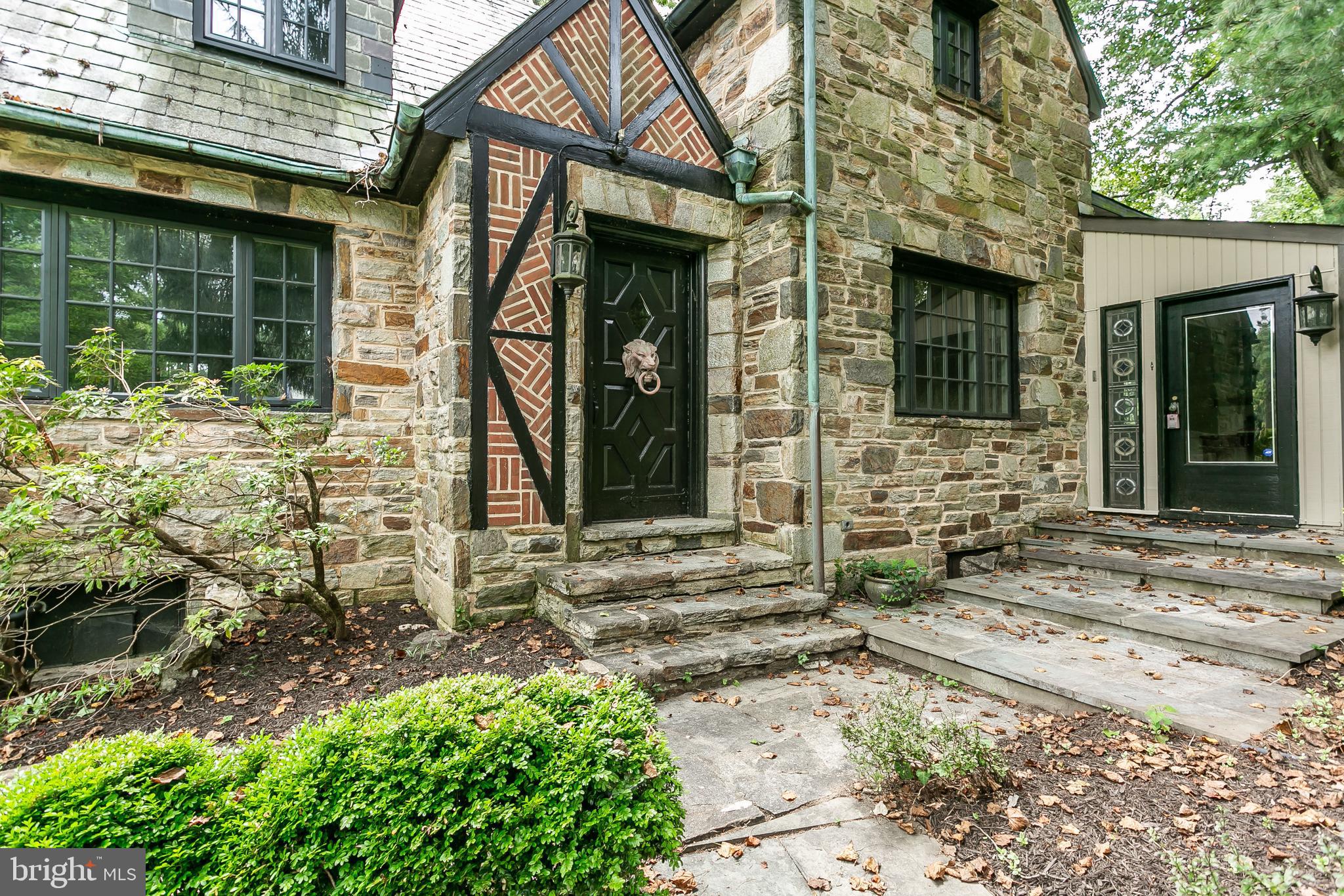4 Springbriar Lane Baltimore, MD 21208 - Photo 3 of 64 Gallery Image 3