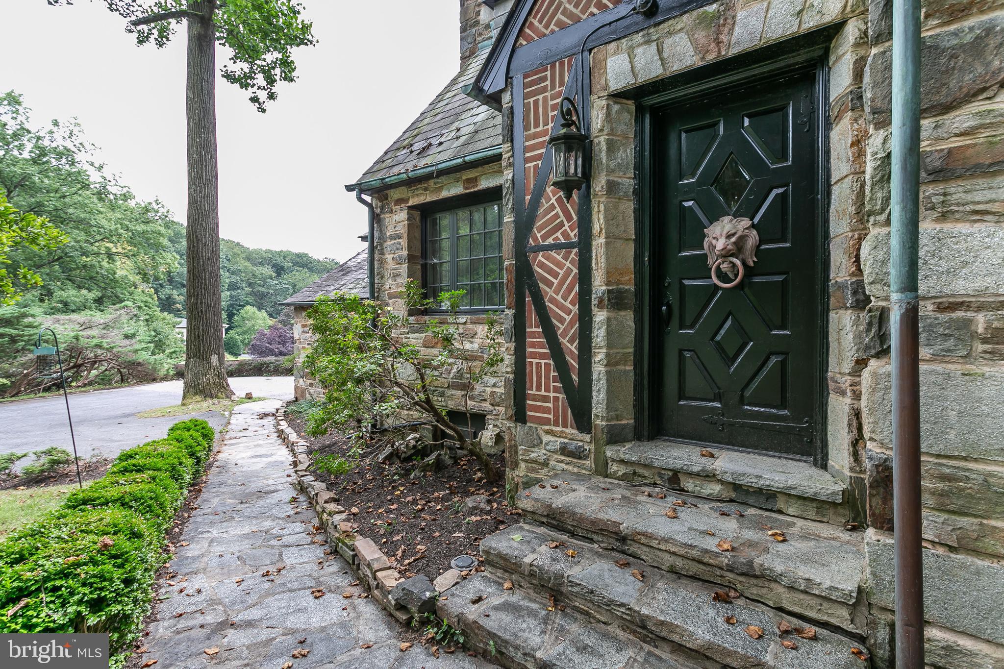 4 Springbriar Lane Baltimore, MD 21208 - Photo 4 of 64 Gallery Image 4