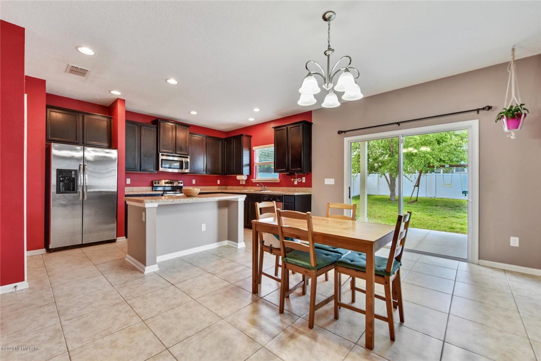 234 Amber Ridge Road Jacksonville, FL 32218 - Photo 3 of 13 Gallery Image 3