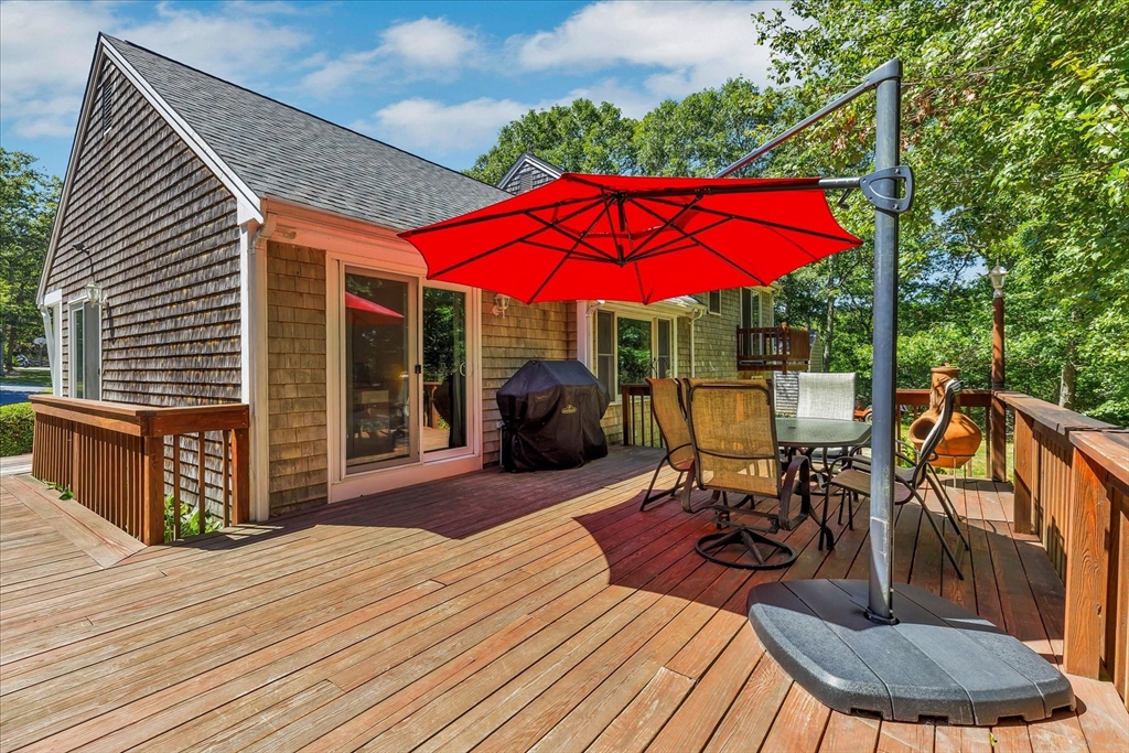 25 Great Woods Road Plymouth, MA 02360 - Photo 8 of 42