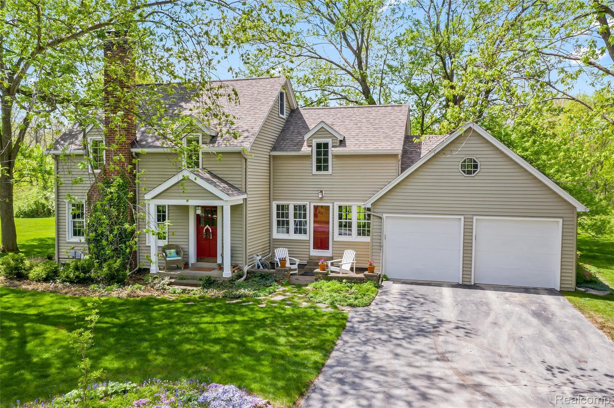 6857 Napier Road Plymouth, MI 48170 - Photo 39 of 53 Drone1.jpg