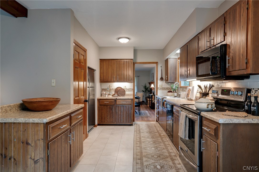 4475 Pompey Center Road Manlius, NY 13104 - Photo 28 of 50