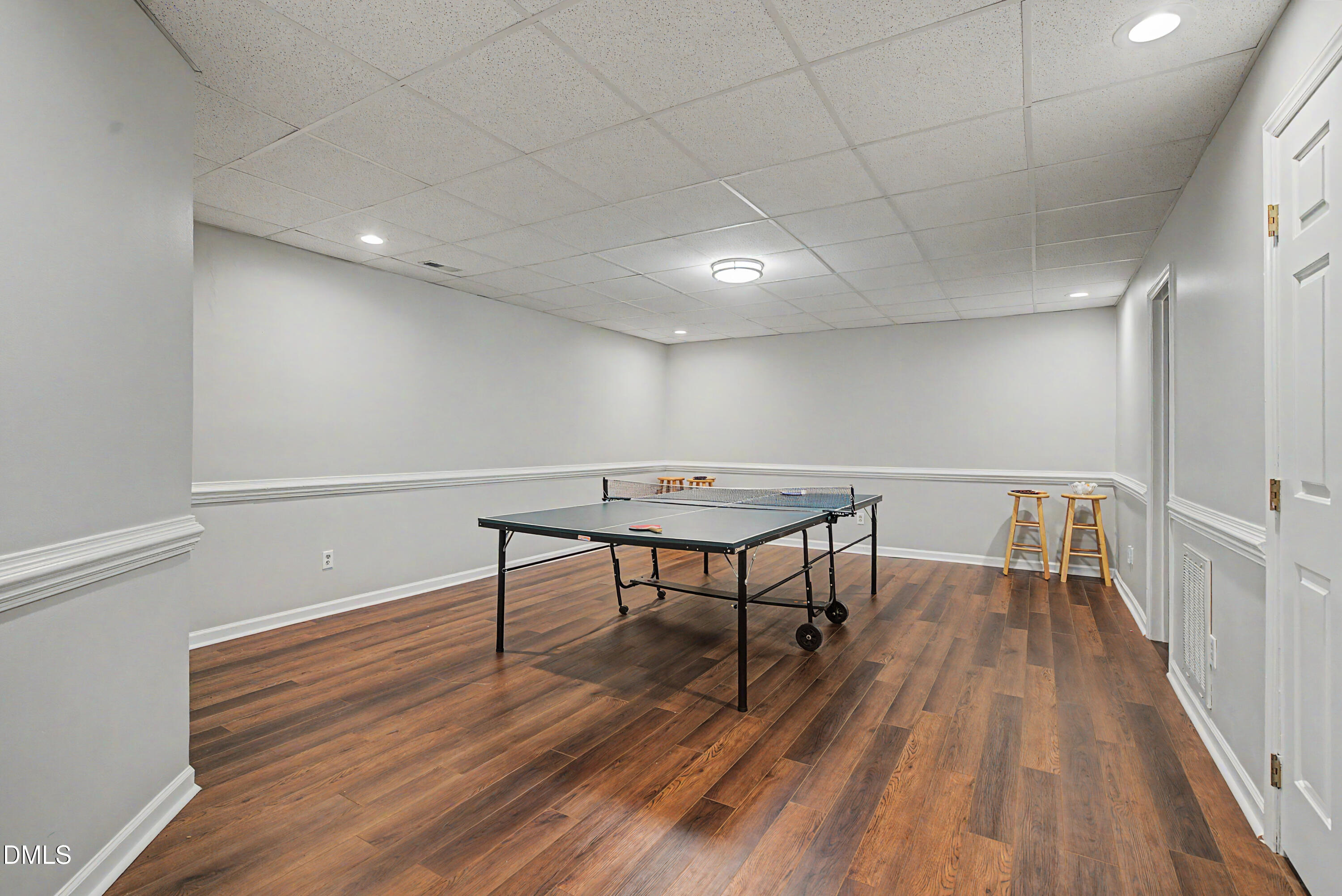 5517 North Hawthorne Way Raleigh, NC 27613 - Photo 28 of 84