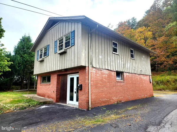 $166,500 | 361 Susquehanna Avenue, Lock Haven, PA 17745