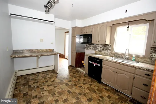 $166,500 | 361 Susquehanna Avenue, Lock Haven, PA 17745