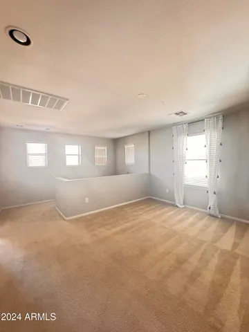a view of empty room with window