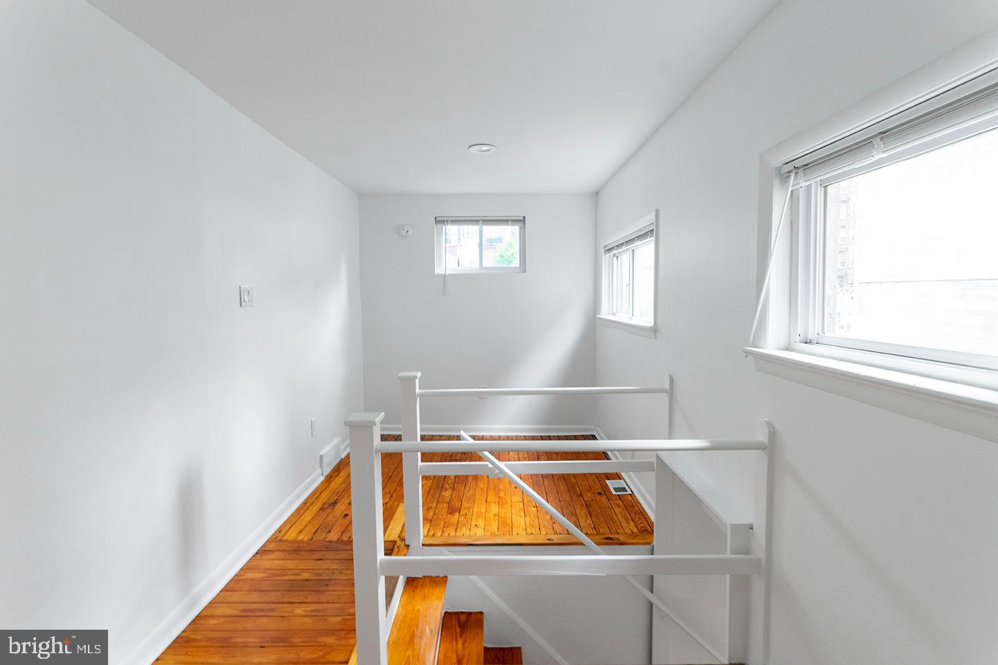 1516 Addison Street Philadelphia, PA 19146 - Photo 8 of 10