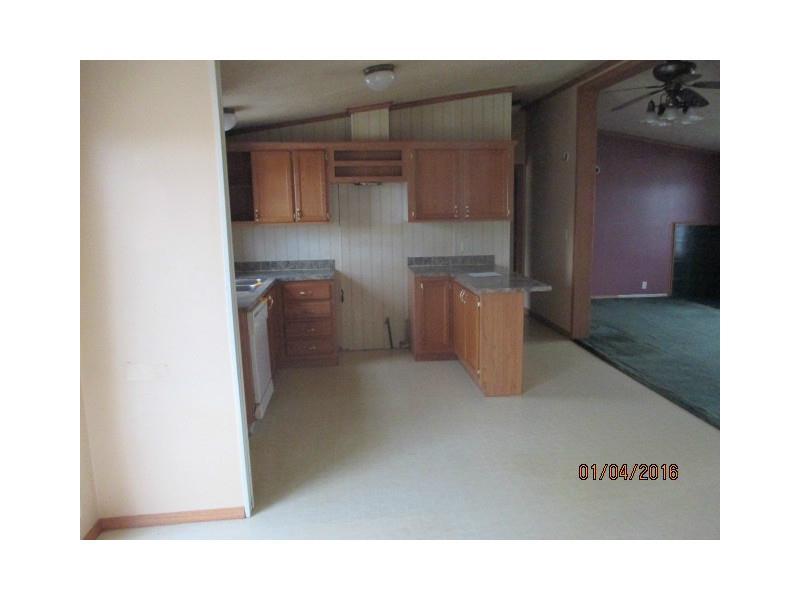 707 North Phillips Road Harrod, OH 45850 - Photo 4 of 13
